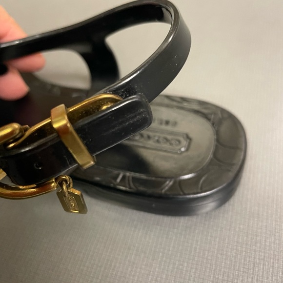 Coach black jelly t strap thong sandals 6B A4584 gold crystal  flowers. - Picture 8 of 9